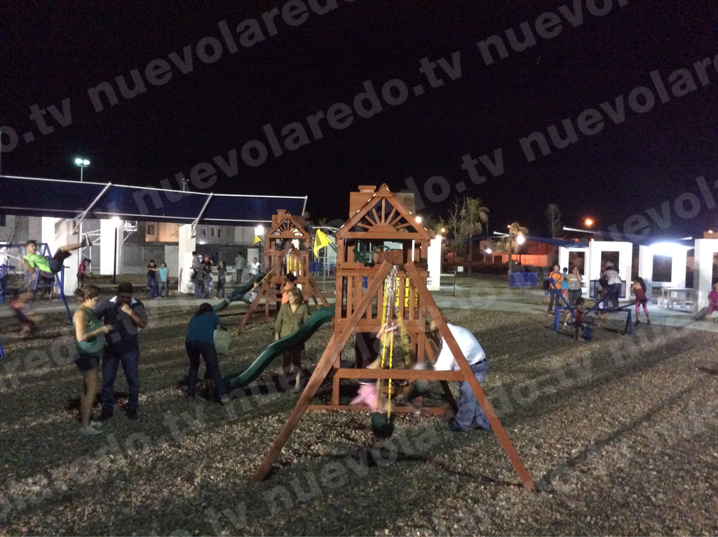 Las familias disfrutaron de la plaza pública. Foto: nuevolaredo.tv