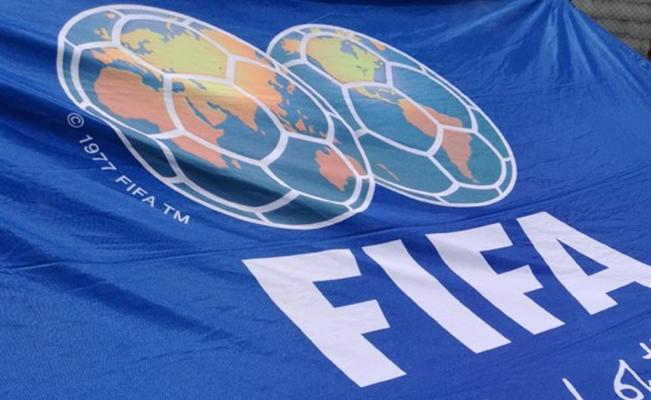 FIFA pide renuncia de directivos de la Federación de 