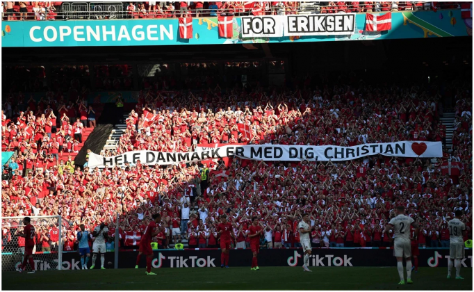 Emotivo homenaje a Eriksen, pese a derrota de Dinamarca ...